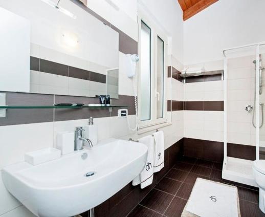 Apartahotel Dalmati House 2*